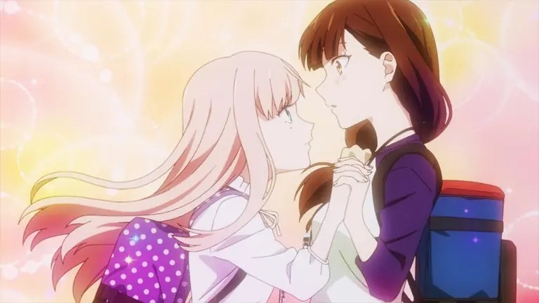 Aya durante o episódio 8 de Young Ladies Don't Play Fighting Games