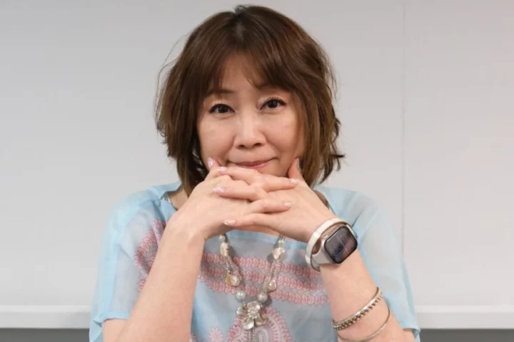 Imagem de divulgação relacionada a Junko Takeuchi explica como séries longas e sazonais mudam o trabalho do elenco